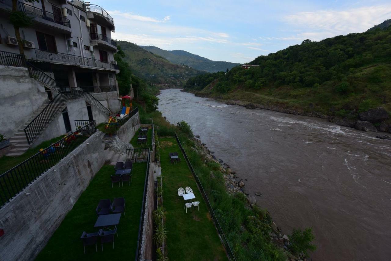 La Orilla Hotel Muzaffarabad Exterior foto